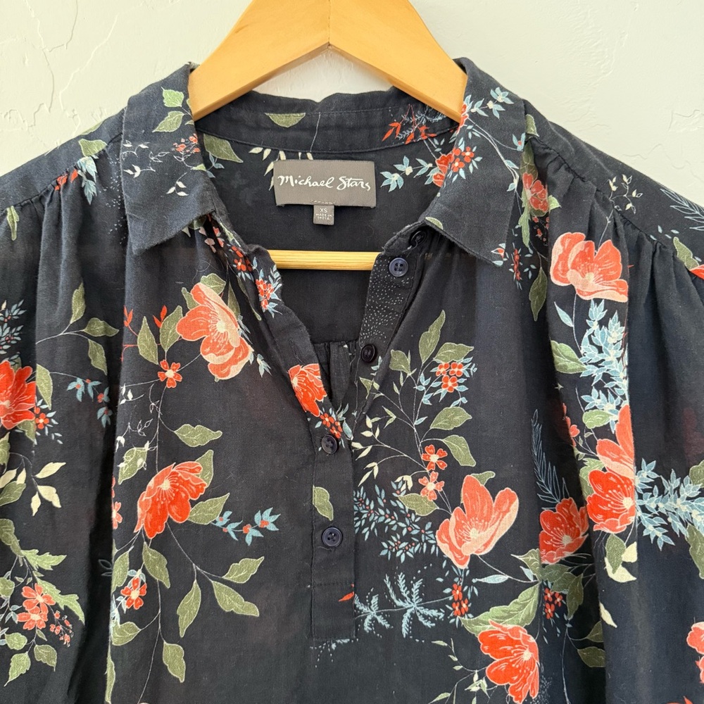 Michael Stars Dark Navy Floral 100% Cotton Blouse, Business Casual Work Top, XS - Picture 6 of 11